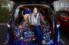 Turn your old Toyota Sienta into a camping car: A beginner's guide for young women in their twenties!