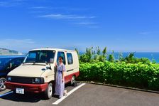 A 20-something girl goes car camping in Miyazaki, Surfers Paradise in Japan