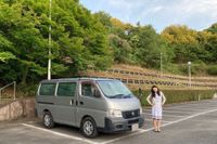 岡山県岡山市「神道山 第二駐車場」でバンライフ夫婦のとおるんよしみんが車中泊してきた