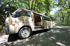 バンライフ仕様車DIY前におさえておきたい「車検のルール」 | Carstayの情報発信メディアVANLIFE JAPAN